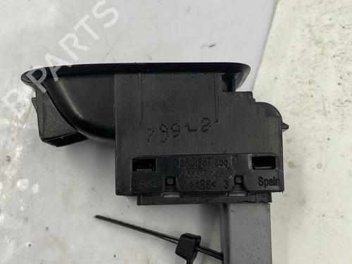 Right rear window switch VW POLO V (6R1, 6C1) 1.4 TDI | BP22831173I28 