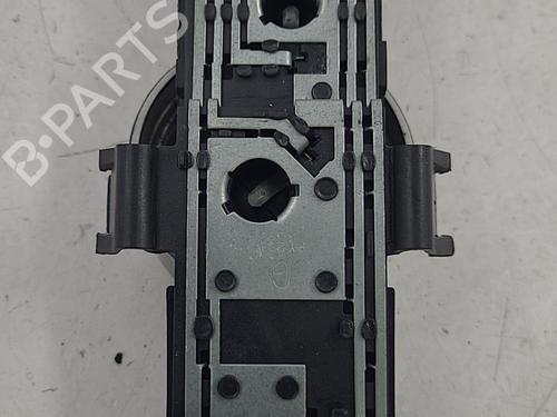 Used Lamp holder Lamp holder CITROËN XSARA PICASSO (N68) 1.6 HDi (109 hp) 22824021 22824021