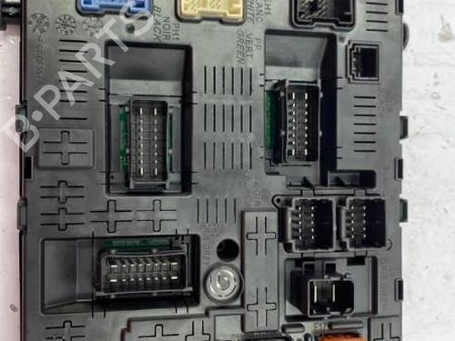 Used Fuse box Fuse box PEUGEOT 308 I (4A_, 4C_) 1.6 HDi (109 hp) 22839079 22839079