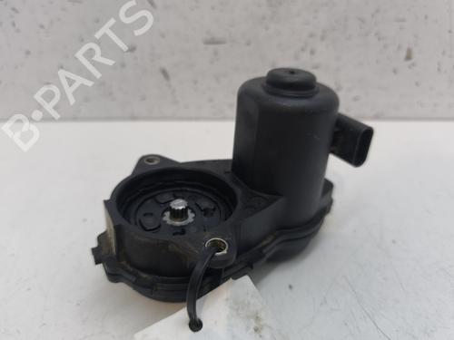 Used Electric handbrake MERCEDES-BENZ A-CLASS (W176) A 220 d (176.003) (177 hp) 26906706