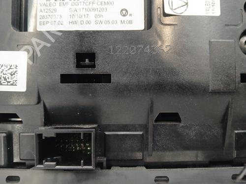 display-monitor-citroen-c3-iii-sx-2016-32747206 main image