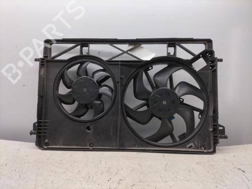 Used Radiator fan RENAULT TRAFIC III Van (FG_) 1.6 dCi 95 (FGMJ, FGMR) (95 hp) 29619419