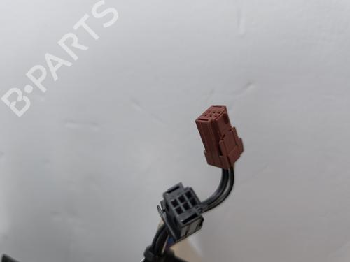 Right mirror PEUGEOT 208 I (CA_, CC_) 1.2 VTI 82 | BP30184281C27