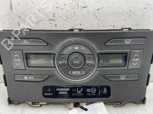 climate-control-toyota-auris-_e15_-2006-2007-2008-2009-2010-2011-2012-2013-27924513 main image