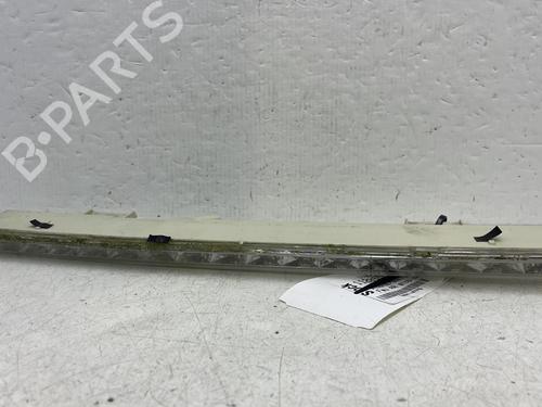 Troisième feu stop CITROËN DS5 1.6 HDi 115 (114 hp) 32103344