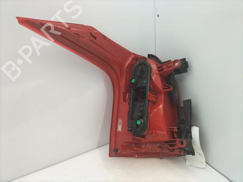 right-taillight-peugeot-5008-0u_-0e_-2009-2010-2011-2012-2013-2014-2015-2016-2017-32212675 main image