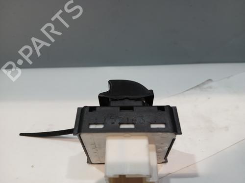 Used Left front window switch Left front window switch CITROËN C4 CACTUS 1.6 BlueHDi 100 (99 hp) 30379014 30379014
