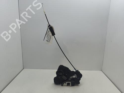 Serrure avant gauche SUZUKI GRAND VITARA II (JT, TE, TD) 1.9 DDiS All-wheel Drive (JT419, TD44, JB419WD, JB419XD,... (129 hp) 31280283