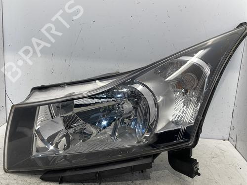 Used Left headlight CHEVROLET CRUZE (J300) 1.7 D (131 hp) 25259698