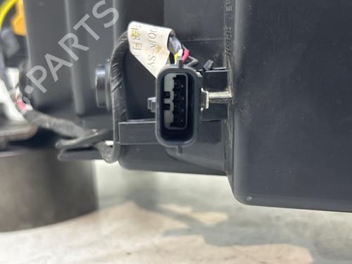 Left front indicator DACIA SPRING EV (B6M1) | BP38953322C32 - Image 3