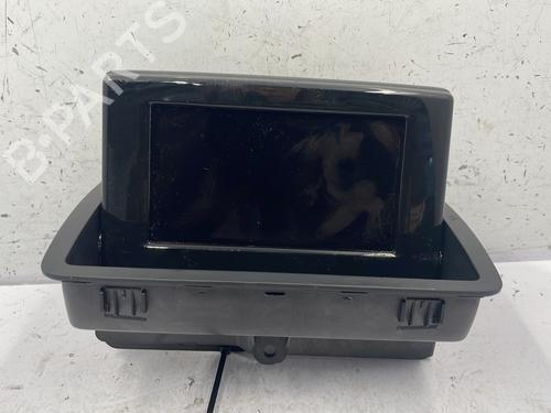 Used Display monitor AUDI Q3 (8UB, 8UG) 2.0 TDI quattro (177 hp) 25602823
