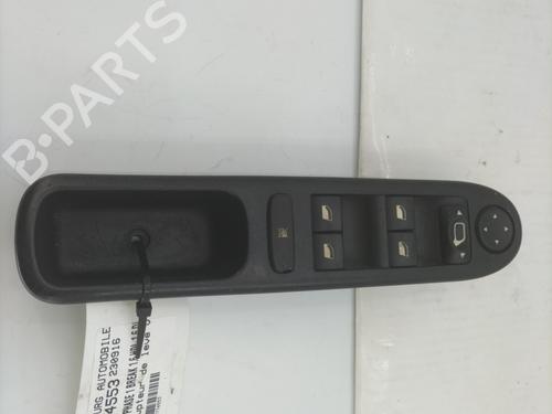 Mando elevalunas delantero izquierdo PEUGEOT 307 Break (3E) 1.6 HDi 110 (109 hp) 30929073
