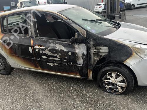 Used Parts RENAULT CLIO III Hatchback Van (SB_, SR_) 2651035