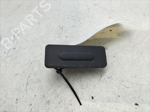 switch-renault-twingo-iii-bcm_-bca_-2014-30327084 main image