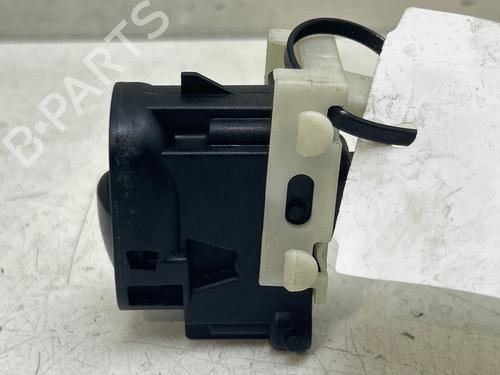Used Right front window switch Right front window switch MERCEDES-BENZ C-CLASS (W203) C 200 CDI (203.007) (122 hp) 40516267 40516267