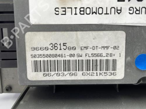 Used Display monitor PEUGEOT 307 CC (3B) 2.0 HDi 135 (136 hp) 22827274