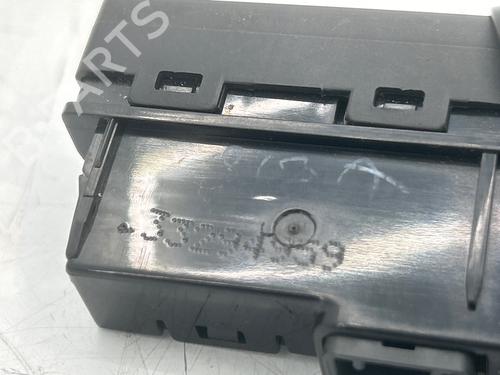 Used Warning switch Warning switch SUZUKI BALENO (FW, EW) 1.2 (A1K412) (90 hp) 39936878 39936878