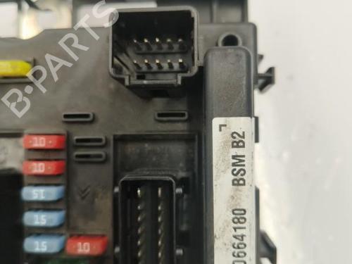 Used Fuse box Fuse box PEUGEOT 307 (3A/C) 2.0 HDi 90 (90 hp) 22834180 22834180