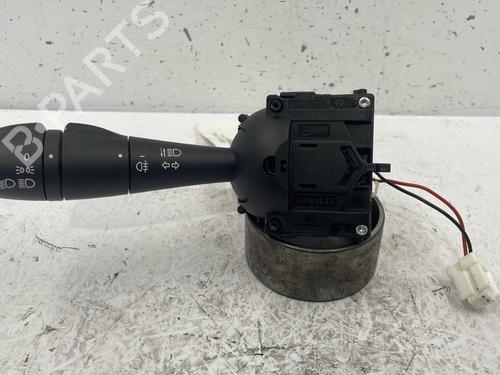 Used Switch NISSAN NV300 Van (X82) [2016-2025]  25280573