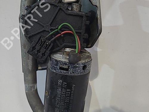 Used Front wiper motor Front wiper motor VW TRANSPORTER T4 Bus (70B, 70C, 7DB, 7DK, 70J, 70K, 7DC, 7DJ) 2.5 TDI (102 hp) 22821752 22821752