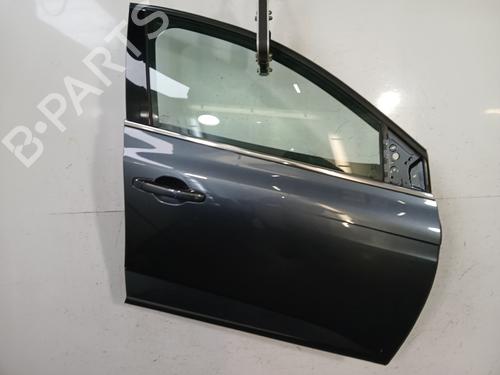 Used Right front door RENAULT MEGANE IV Hatchback (B9A/M/N_) 1.3 TCe 115 (B9N9) (116 hp) 29619421