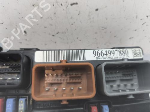 Used Fuse box Fuse box PEUGEOT 207 (WA_, WC_) 1.6 HDi (109 hp) 26182001 26182001