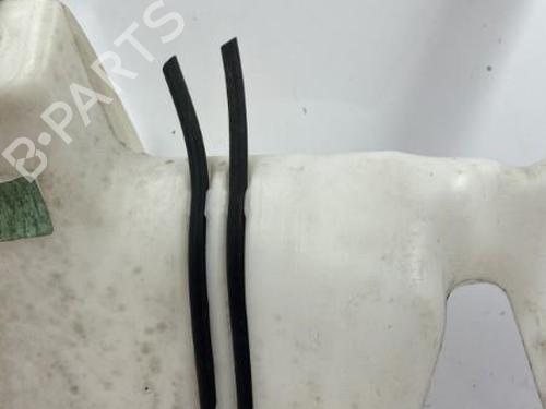 Windscreen washer tank FORD FIESTA VI (CB1, CCN) 1.4 TDCi | BP22839286C113 