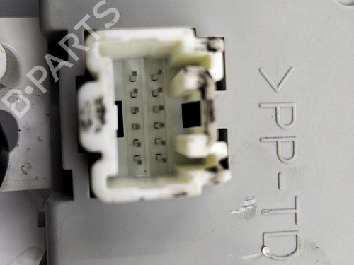Used Climate control MAZDA 6 Hatchback (GG) 2.0 DI (GG14) (121 hp) 22825351