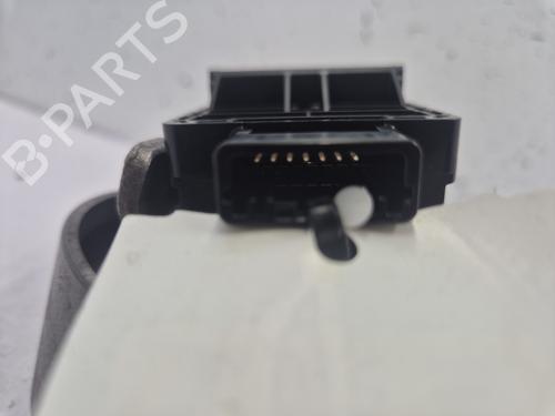 warning-switch-lexus-ct-zwa10_-2010-25280222 main image