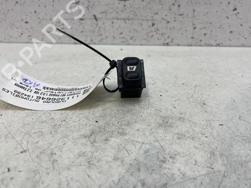 Used Right rear window switch PEUGEOT 607 (9D, 9U) 2.2 16V (158 hp) 28568308