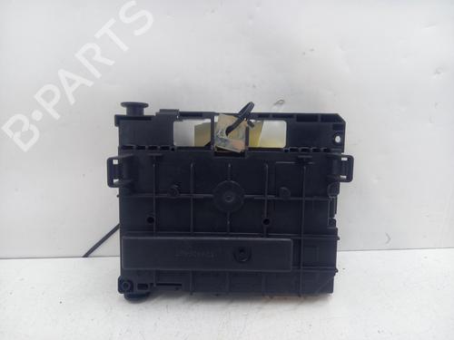 Used Fuse box Fuse box PEUGEOT 3008 I MPV (0U_) 2.0 HDi Hybrid4 (0URHCA) (200 hp) 34260800 34260800