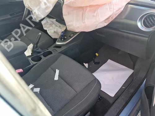 Switch TOYOTA AURIS (_E18_) 1.8 Hybrid (ZWE186_, ZWE186R) | BP39027078I30 - Image 14