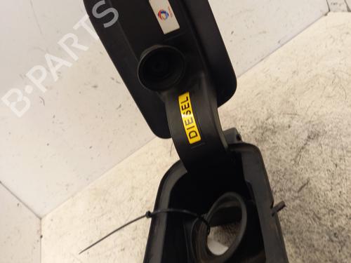 Fuel flap CITROËN C4 Grand Picasso II (DA_, DE_) 1.6 HDi / BlueHDi 115 | BP24468815C131