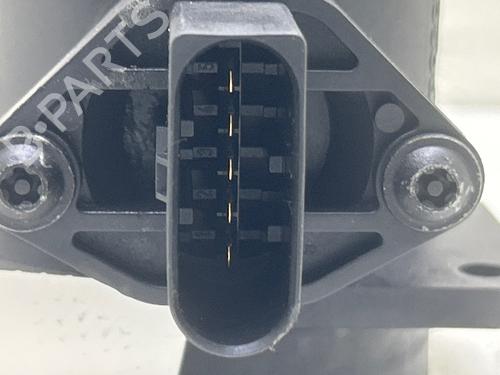 Mass air flow sensor VW GOLF V (1K1) 1.9 TDI | BP39422585M95 - Image 5