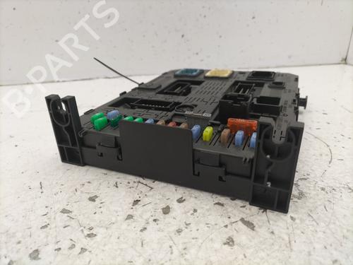 fuse-box-citroen-c5-iii-rd_-2008-2009-2010-2011-2012-2013-2014-2015-2016-2017-23830557 main image