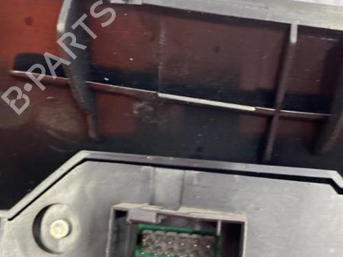 Used Warning switch PEUGEOT 308 SW II (LC_, LJ_, LR_, LX_, L4_) 1.2 THP 110 (110 hp) 22836466