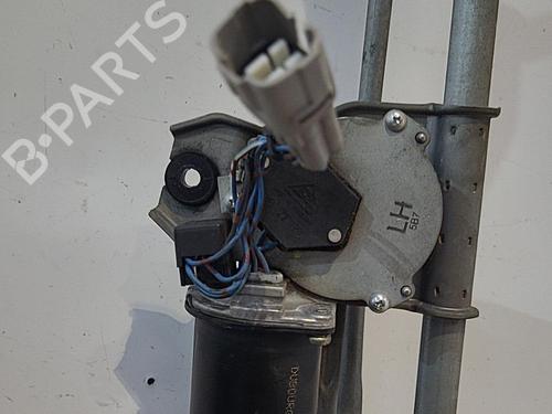 Front wiper motor SUZUKI SWIFT III (MZ, EZ) 1.3 DDiS (RS413D) | BP22821568M29 