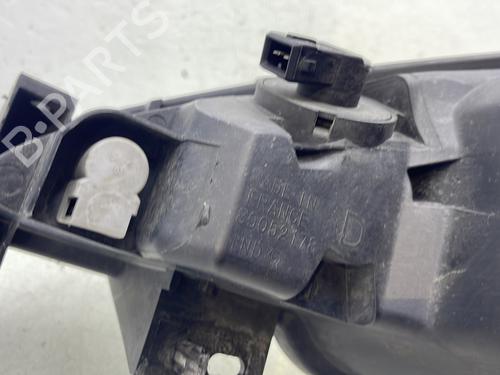 Right headlight PEUGEOT 206 SW (2E/K) 1.6 HDi 110 | BP32856575C29 - Image 2