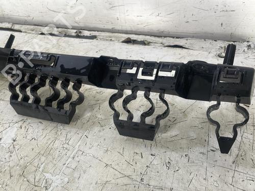 rear-bumper-bracket-renault-clio-v-b7_-2019-23888670 main image