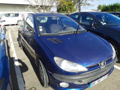 Fuse box PEUGEOT 206 Hatchback (2A/C) 2.0 HDI 90 | BP22830288E1 