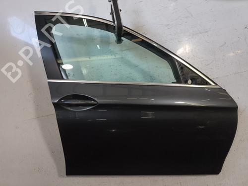Used Right front door BMW 5 Touring (F11) 518 d (150 hp) 26911363