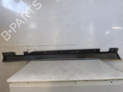 Used Left sideskirt Left sideskirt MERCEDES-BENZ E-CLASS (W212) E 220 CDI / BlueTEC (212.001, 212.002) (170 hp) 36106837 36106837