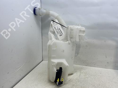 Used Windscreen washer tank PEUGEOT 208 II (UB_, UP_, UW_, UJ_) e-208 (136 hp) 30045701