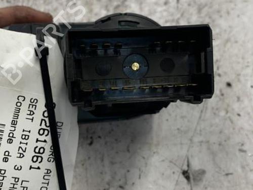 Used Headlight switch SEAT IBIZA III (6L1) 1.4 TDI (70 hp) 22833568