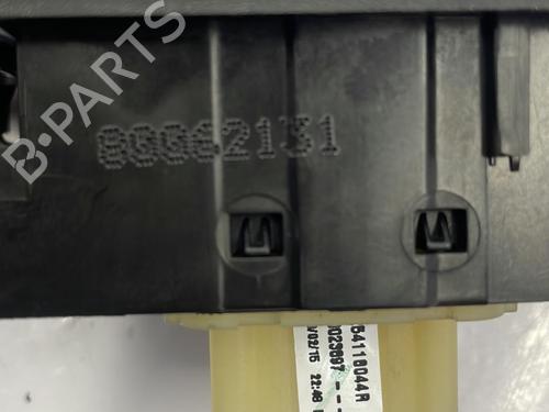 Used Left front window switch Left front window switch RENAULT CLIO IV (BH_) 1.5 dCi 75 (75 hp) 22831229 22831229