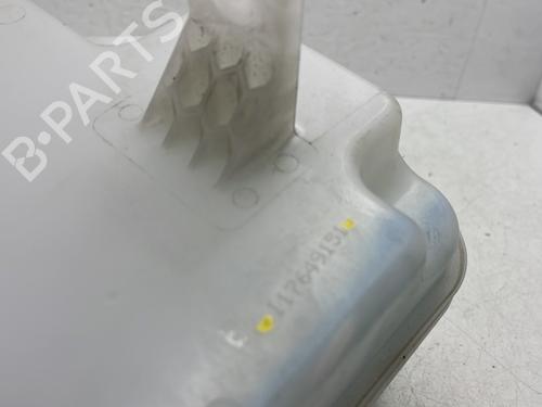 Used Windscreen washer tank Windscreen washer tank CITROËN C3 AIRCROSS II (2R_, 2C_) 1.2 PureTech 110 (2RHNZB, 2RHNZW, 2RHNPX, 2RHNPJ) (110 hp) 31581423 31581423