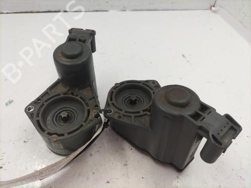 Used Electric handbrake PEUGEOT 308 II (LB_, LP_, LW_, LH_, L3_) 1.6 BlueHDi 120 (120 hp) 22846591