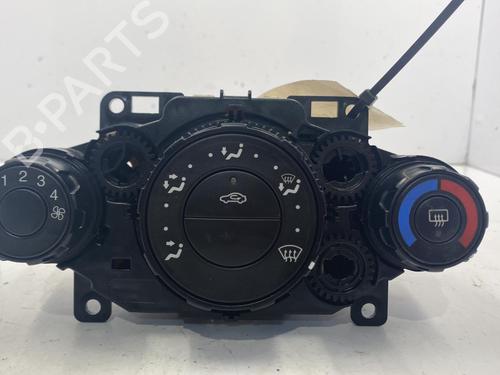 Used Climate control FORD FIESTA VI (CB1, CCN) 1.4 TDCi (68 hp) 22829024