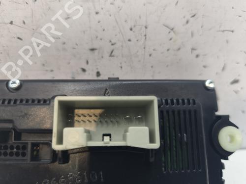 Climate control SEAT LEON (1P1) 2.0 TDI 16V | BP26429235I5 