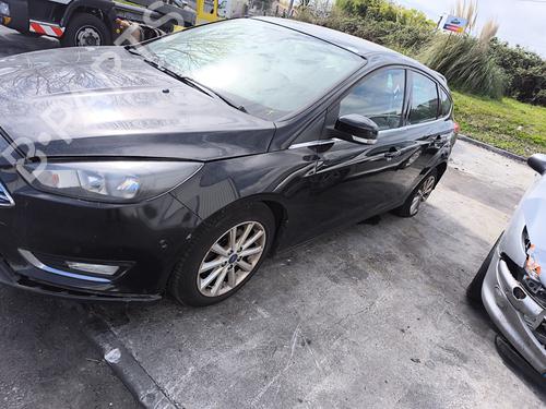 Brugte FORD FOCUS III Saloon 4618539